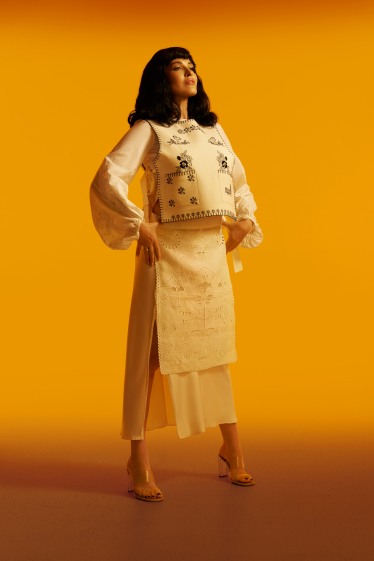 Даша Астафʼєва, співачка та акторка