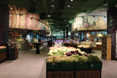 Столичный магазин «Сільпо» в стиле «Мавки» возобновит работу /Фото 3