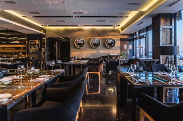 m1clubhotel.com