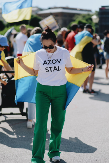 Яна Барінова