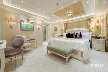 Яхта ACE. / Фото yachtharbour.com