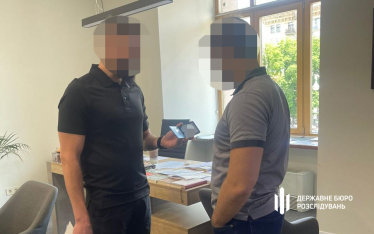 Чиновника КГГА подозревают в организации «схемы поборов» с автоперевозчиков. Что об этом известно /Фото 2