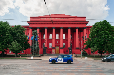 Донатний батл Bolt і Visa