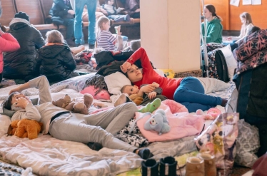 Неефективна «Укрзалізниця» перетворилася на машину з порятунку мільйонів українців. Як компанію переставили на воєнні рейки /Фото 10