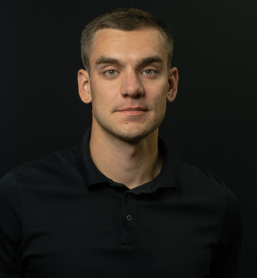 Александр Чекменев