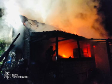 Росія атакувала Україну ракетами та БПЛА: пошкоджено інфраструктуру, затримуються десятки поїздів, є жертви /Фото 8