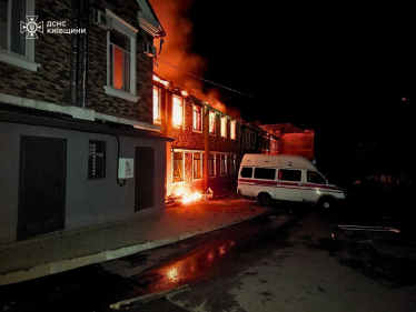 Росія завдала удару дронами і балістикою по Києву. Є загиблі і руйнування (фото, відео) /Фото 7