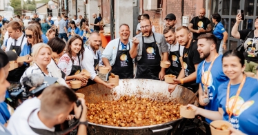 Перша десятка. Найбільші благодійники зібрали 63 млрд грн за 9 місяців війни. Ренкінг Forbes /Фото 2
