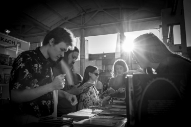 Миллионы гривен дохода и 25 000 гостей. Первый KyivBookFest прошел (неожиданно) успешно для издателей. Сколько им удалось заработать /Фото 2