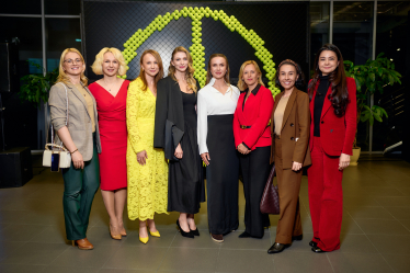 Арт-інсталяція «Game.Set.Star»