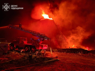 Наслідки обстрілу Фото: ДСНС