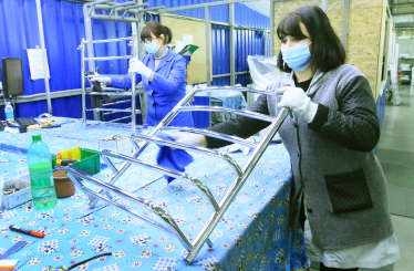 Братья Бровко наладили производство полотенцесушителей под Винницей. Как их компания стала лидером в Украине и активно завоевывает мир /Фото 4