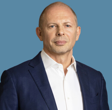 Олександр Чекменьов