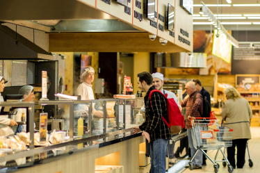 Retail Group – 25 років з українським споживачем: як компанія перетворила виклики на стратегію зростання /Фото 2