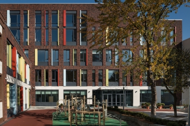 Виклик часу: як Печерська міжнародна школа формує нове покоління лідерів&amp;nbsp; /Фото 2