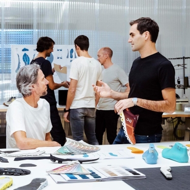 Производитель обуви On придумал уродливые кроссовки для бега. Но они настолько удобны, что компания получила $10 млрд рыночной капитализации /Фото 1