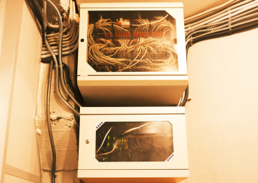 Как смешать «экстравертные» и «интровертные» отделы в одном офисе? Медиакомпания AIR Media-Tech, кажется, нашла решение. Что у нее получилось /Фото 30