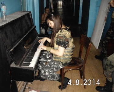 Одеть армию.Богдана Сидоренко воевала в 2014-м, а теперь шьет военную форму по заказу государства. История ветеранского бизнеса «Ника Текст Плюс» /Фото 4