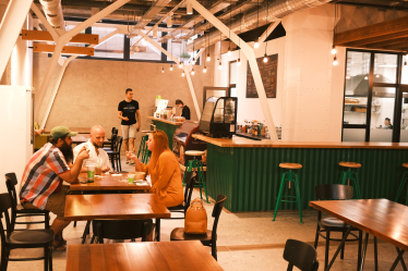 IT-компанія Intellias спробувала зміксувати простір, де народжується не тільки код, але й творчість. Що у неї вийшло /Фото 44