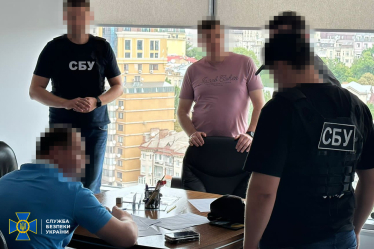 СБУ и НАБУ разоблачили нардепа на взятке в $85 000. Вероятно, речь идет об Анатолии Гунько (фото) /Фото 5