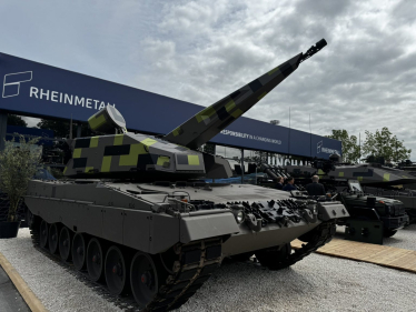 Україна отримає від Rheinmetall системи ППО Skyranger 35 за рахунок російських активів /Фото 2