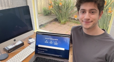 Студент Гарварда Ави Шифман /Avi Schiffmann/Washington Post