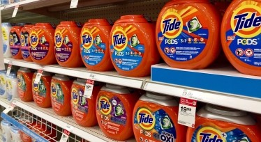 НАЗК внесло Procter&Gamble у список міжнародних спонсорів війни. /Shutterstock