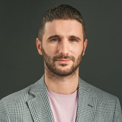 Александр Чекменев