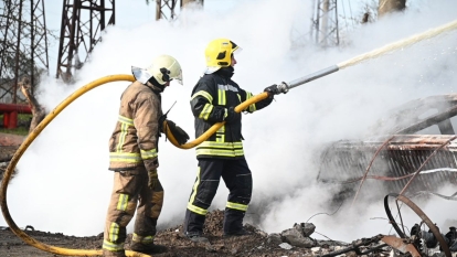 Пожарные 10 октября ликвидируют пожар на одном из столичных энергообъектов в результате российского ракетного удара /ДСНС Украины