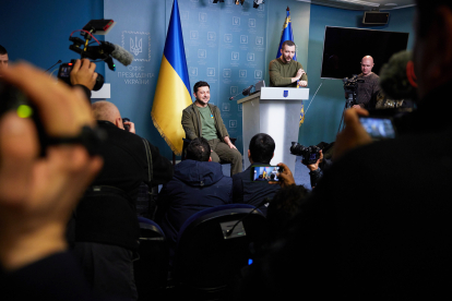 Портрет війни. 11 днів Володимира Зеленського у фотографіях /Фото 8