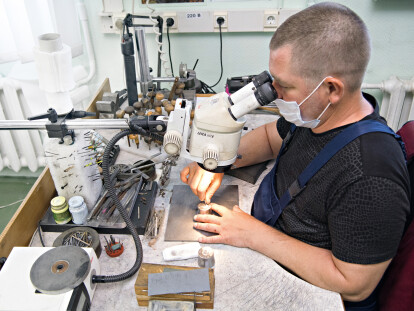 Звідки беруться гроші. Фоторепортаж з банкнотно-монетного двору НБУ /Фото 16