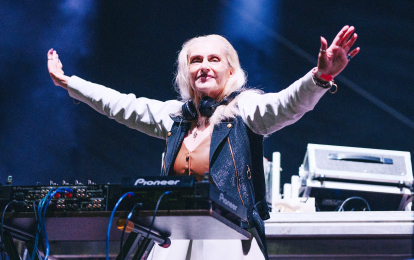 Гарік Корогодський допомагає пенсіонерам і залучає до цього заняття інших бізнесменів. Як побудований проєкт «Життєлюб» /Фото 2