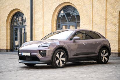 Porsche Macan: нова ера без бензину /Фото 1