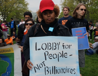 10% самых богатых имеют 70% активов мира. Как неравенство доходов оказывает влияние на развитие государств. Лекция экономиста и писателя Тома Пикетти /Фото 1