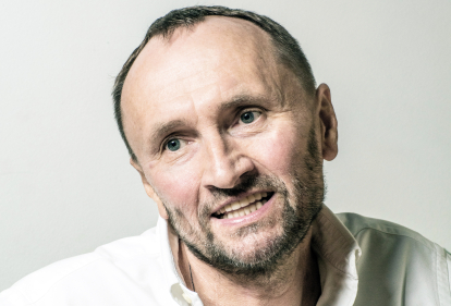 Александр Чекменев