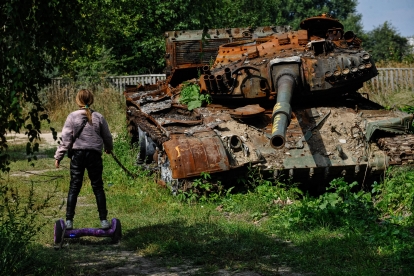 Битва за Гостомель врятувала Київ, Херсон захистив Миколаїв та Одесу. Бої перших днів, які не дали зламатись Україні, – детальний розбір Forbes /Фото 3