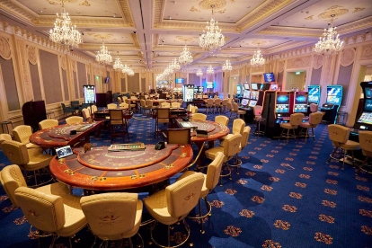 «Я поводжусь з командою так, як хотів би, щоб поводились зі мною». Майкл Боттчер, засновник мережі казино Shangri La /Фото 1