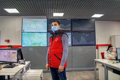 Термінал «Нової пошти» сортує до 50 000 посилок на годину. Що відбувається з посилкою у надрах найсучаснішого логістичного центру України /Фото 6