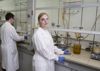 Александр Чекменев