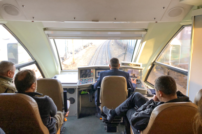 Неефективна «Укрзалізниця» перетворилася на машину з порятунку мільйонів українців. Як компанію переставили на воєнні рейки /Фото 2