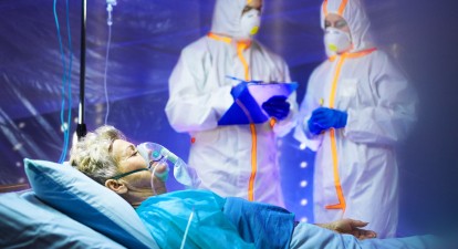 Нечем дышать. Почему пациентам с коронавирусом не хватает кислорода и зачем заводы по его производству остановились на ремонт /Shutterstock