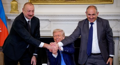 Ільхам Алієв, Нікол Пашинян та Доальд Трамп у Вашингтоні 8 серпня 2025 року /Getty Images