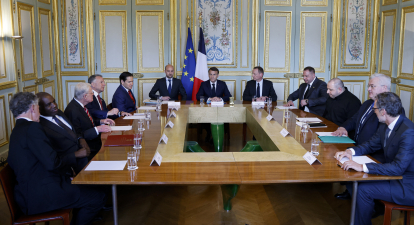 Переговори, Париж, війна /Getty Images