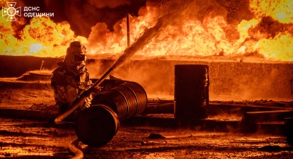 Росія знищила нафтобазу азербайджанської Socar на Одещині. Це друга атака на обʼєкт за два тижні (фото, відео) /ДСНС Одещини