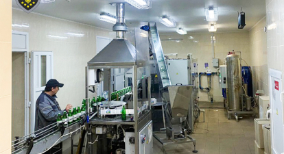 АРМА викрило незаконне виробництво мінеральної води в санаторіях «Поляна» та «Сонячне Закарпаття» /пресслужба АРМА