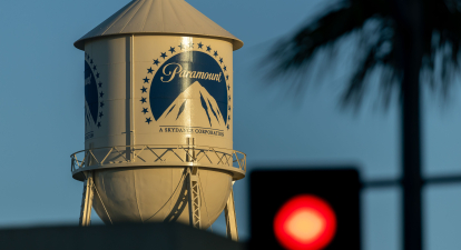 Paramount Skydance Corp. 8 грудня запустила публічну пропозицію про поглинання всього Warner Bros. Discovery за ціною $30 за акцію готівкою /Getty Images