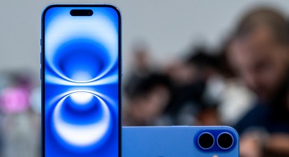 Apple відмовляється від Китаю: 60 млн iPhone для США складатимуть в Індії – FT /David Paul Morris/Bloomberg via Getty Images
