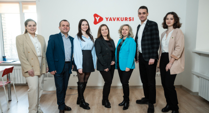Команда освітнього проєкту «ЯвКурсі». Фото: Артем Галкін