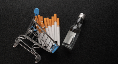 алкоголь і цигарки /Ілюстрація Shutterstock