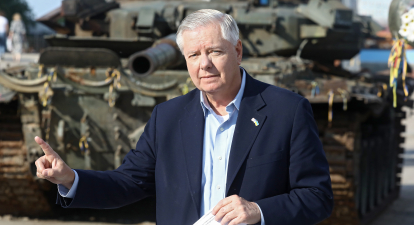 Санкції будуть спрямовані на банківський сектор і енергетику Росії, щоб змусити її сісти за стіл переговорів, додав він /Getty Images